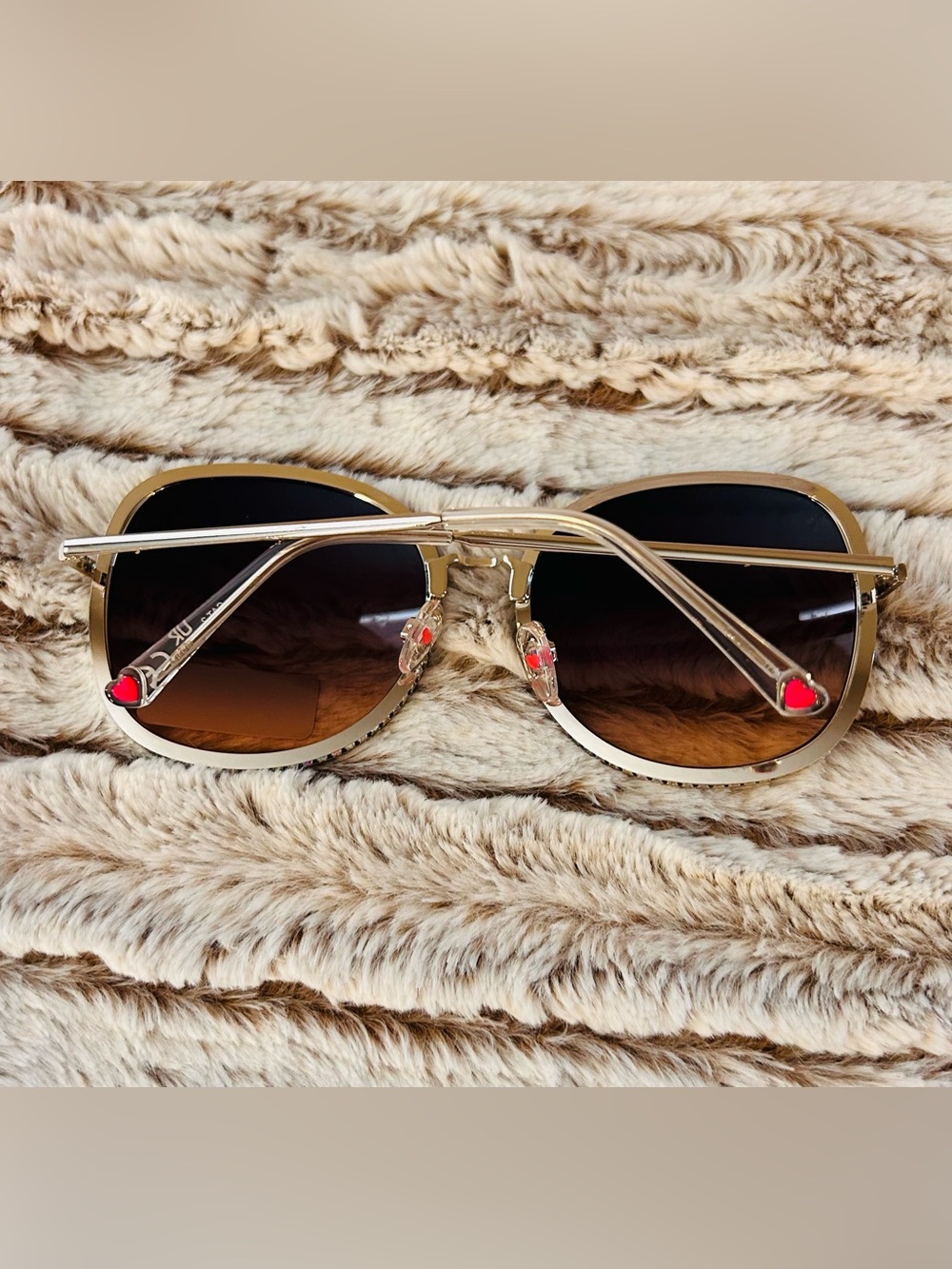 Betsey Johnson Gold Frame Sunglasses Bejeweled with Gradient Brown-Black Lens - Picture 4 of 6